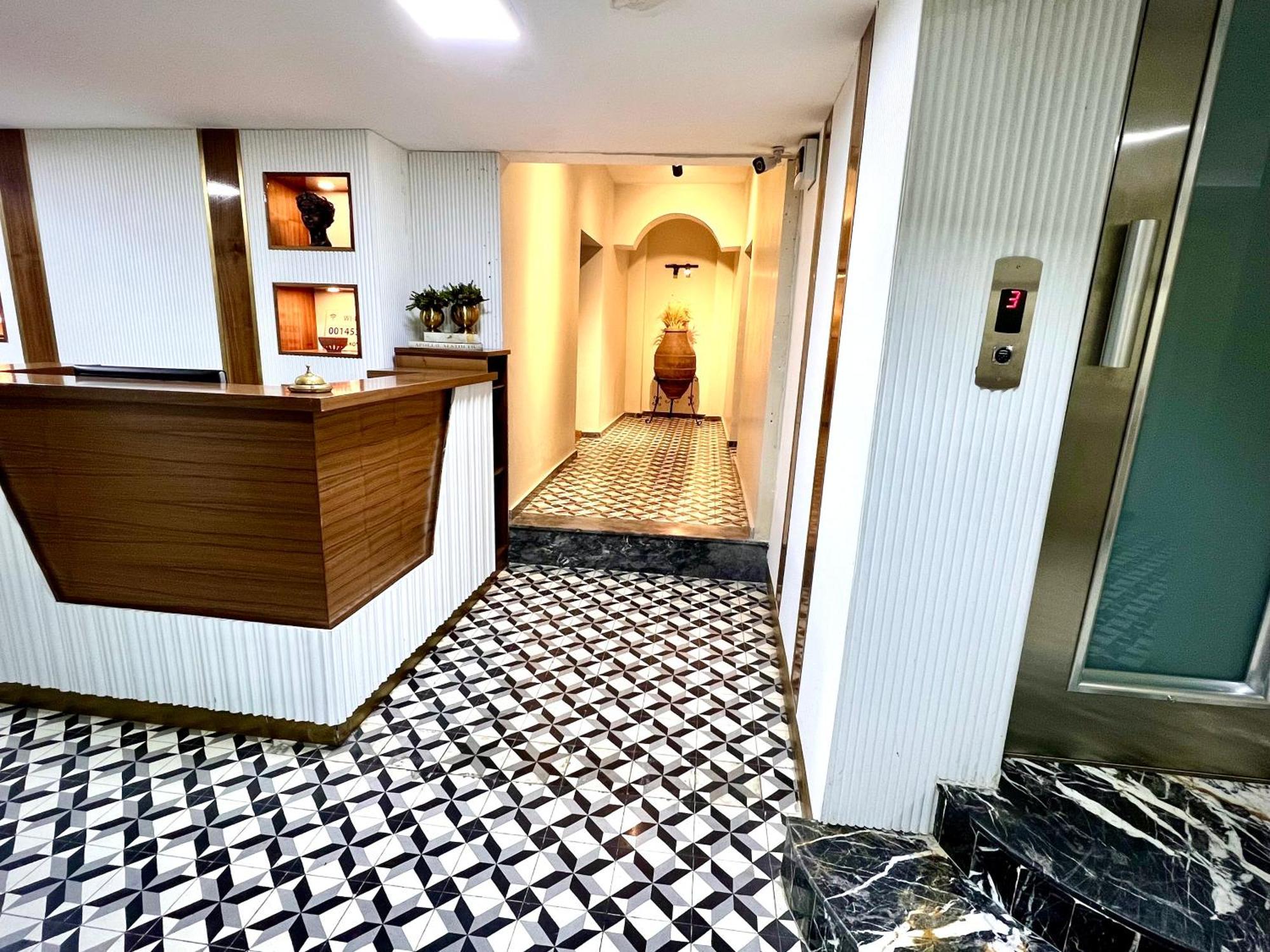 Besiktas Guest House Истанбул Екстериор снимка