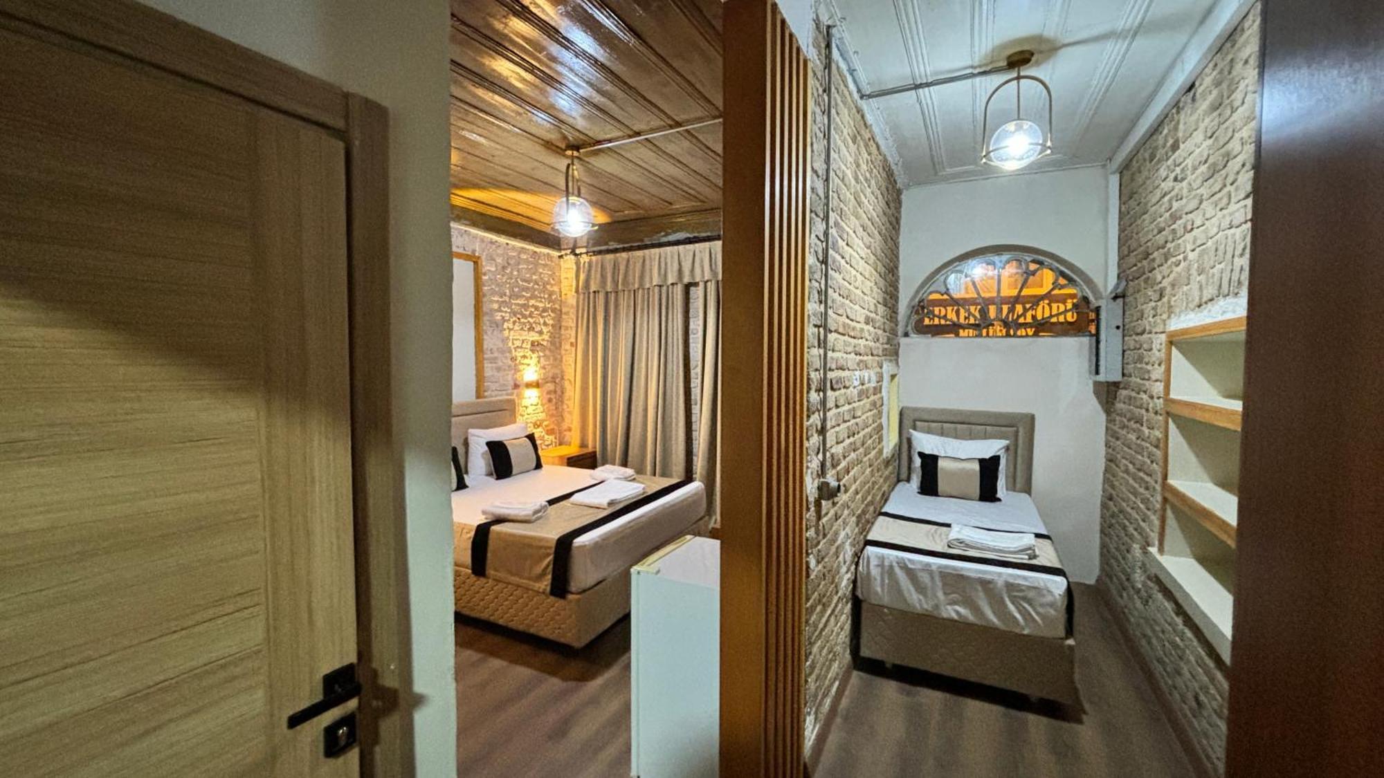 Besiktas Guest House Истанбул Екстериор снимка