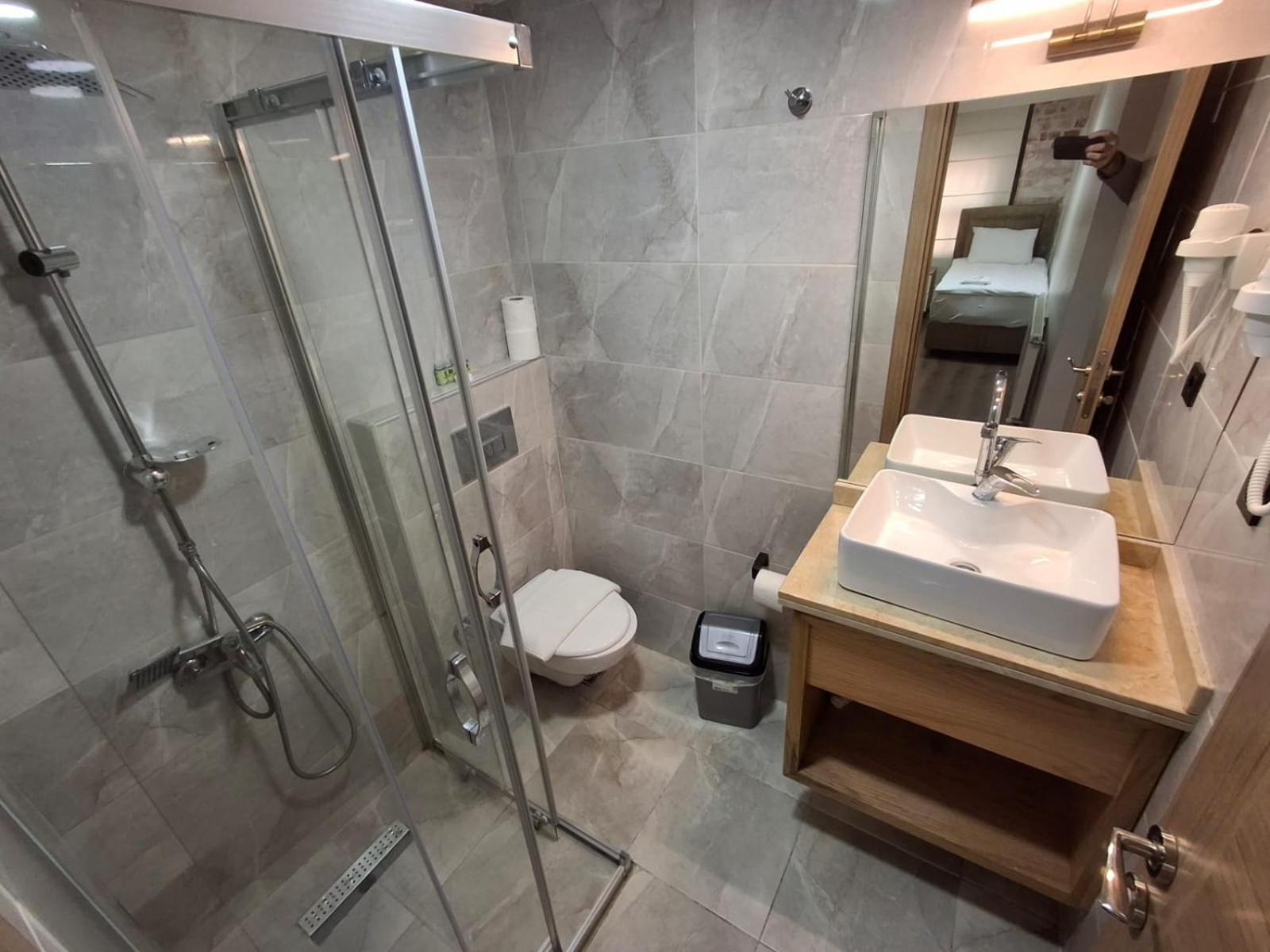 Besiktas Guest House Истанбул Екстериор снимка