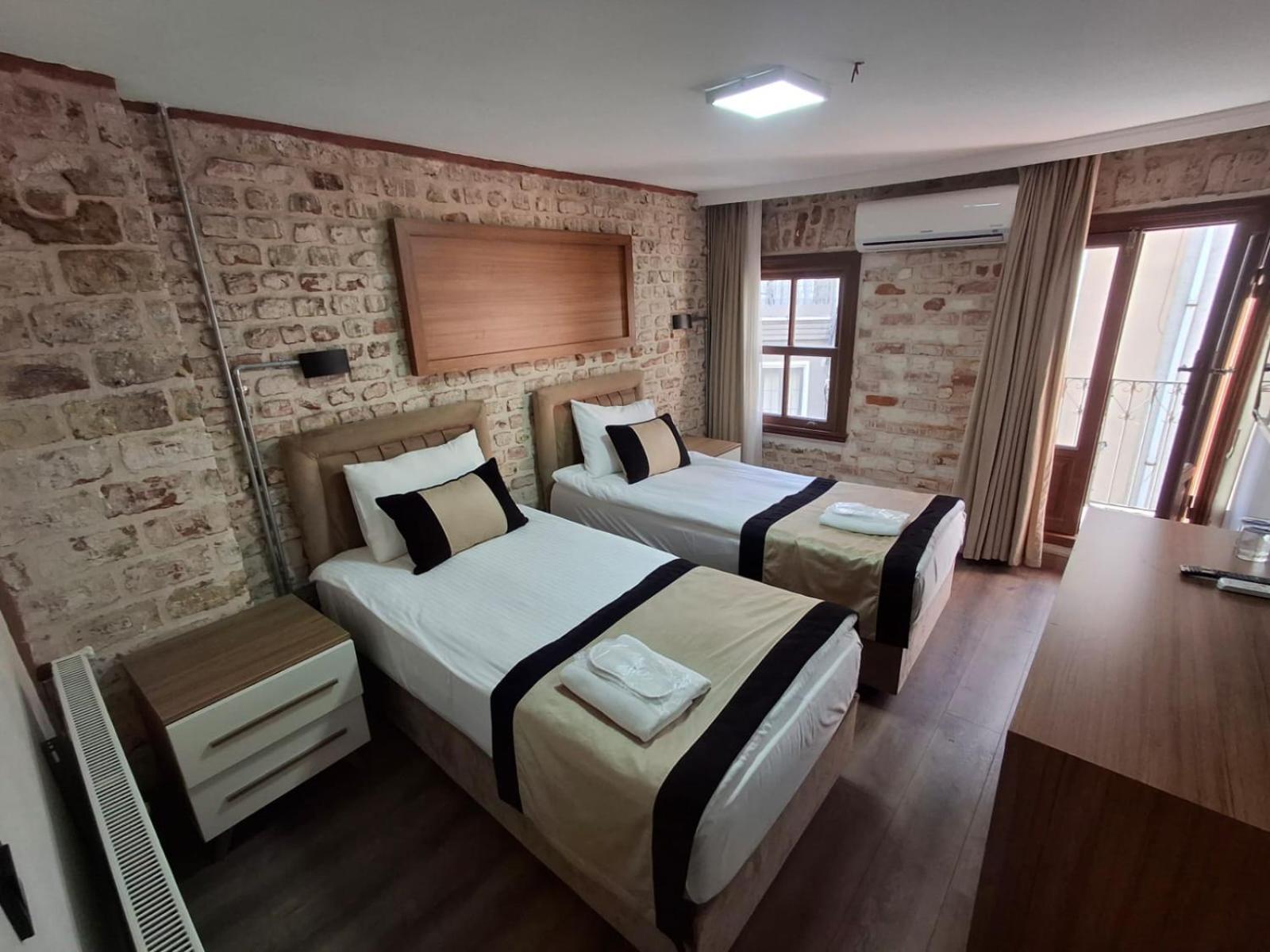 Besiktas Guest House Истанбул Екстериор снимка